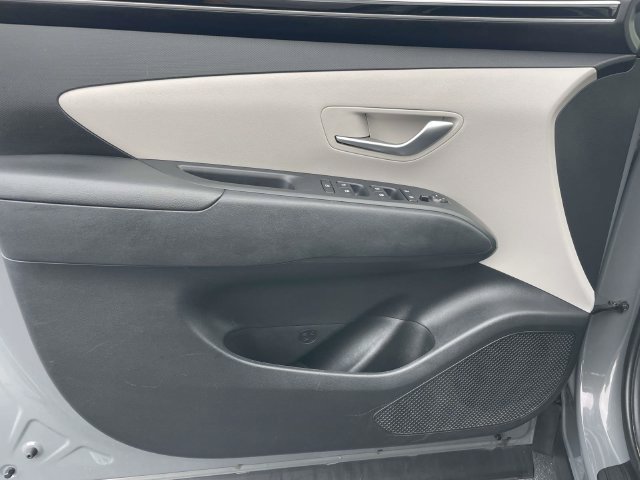 Used 2024 Hyundai Tucson SEL FWD image 16