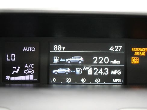 Used 2016 Subaru Forester 2.5i Touring w/ Eyesight & Navigation System AWD/4WD image 43