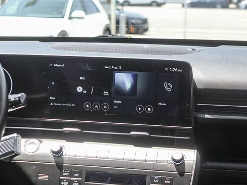 Certified 2024 Hyundai Kona SEL FWD image 18