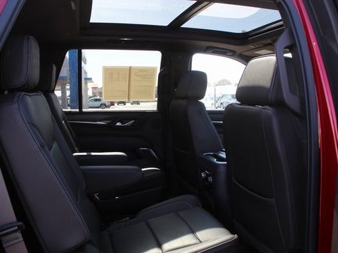 Used 2022 GMC Yukon Denali image 19