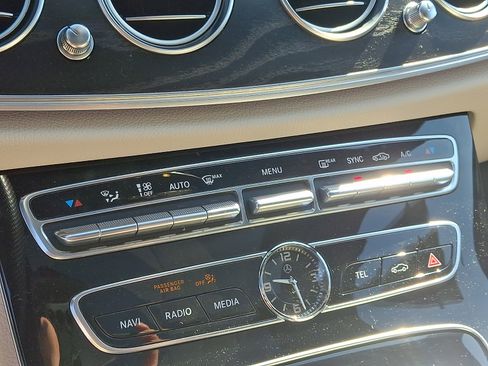 Certified 2017 Mercedes-Benz E 300 4MATIC image 16