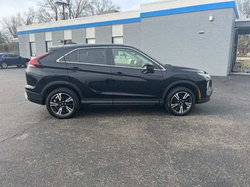 Used 2024 Mitsubishi Eclipse Cross SE image 8