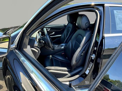 Used 2019 Mercedes-Benz C 300 4MATIC Sedan image 20