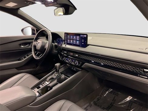 Used 2024 Honda Accord Sport image 30