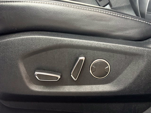 Used 2019 Ford Edge SEL w/ Equipment Group 201A AWD/4WD image 15