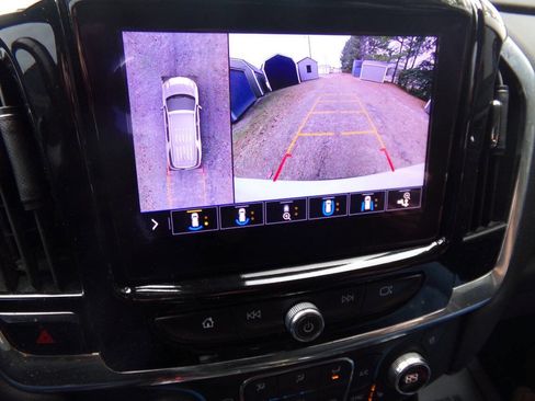 Used 2021 Chevrolet Traverse Premier w/ Redline Edition image 15