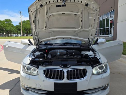 Used 2013 BMW 335i Convertible RWD image 15
