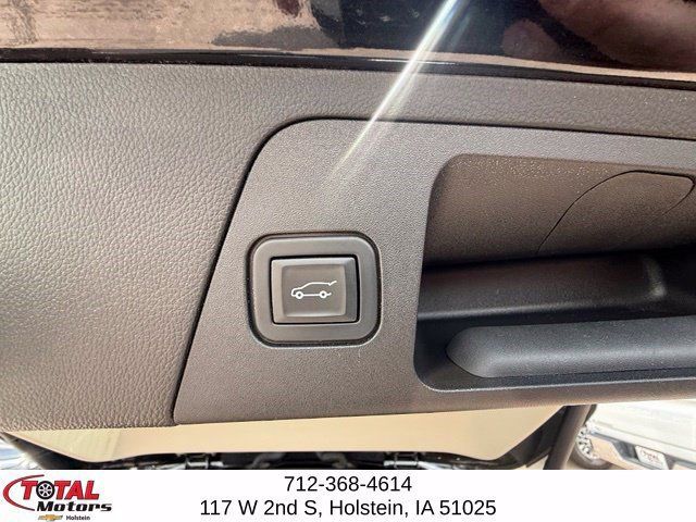 Used 2020 Buick Envision Essence w/ Experience Buick Package AWD/4WD image 17