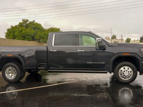New 2026 GMC Sierra 3500 Denali Ultimate AWD/4WD image 7