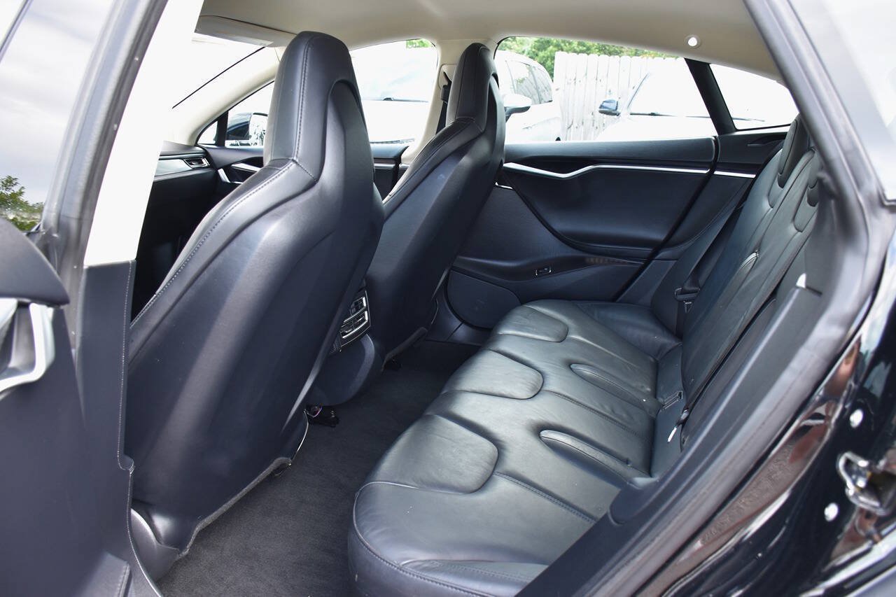 Used 2013 Tesla Model S RWD image 13