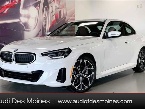 Used 2025 BMW 230i xDrive Coupe w/ Convenience Package image 1