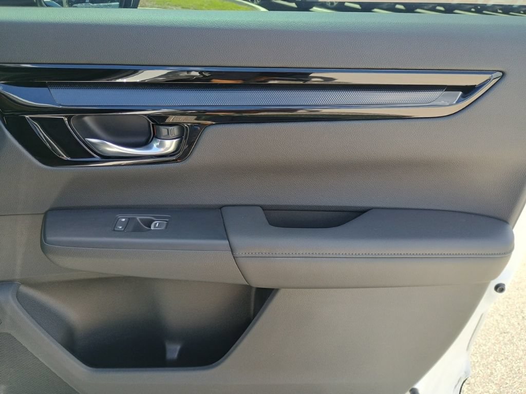 Used 2025 Honda CR-V EX-L image 22