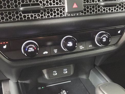 New 2026 Honda HR-V Sport image 14