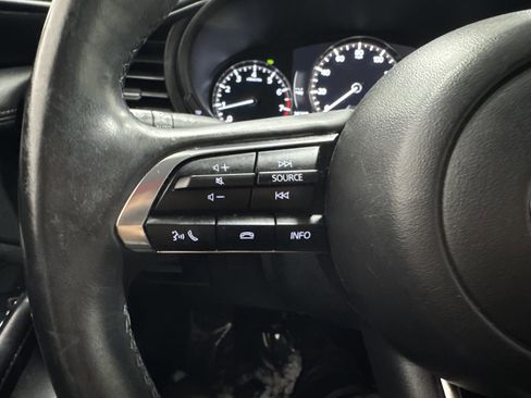 Used 2024 MAZDA MAZDA3 s image 30