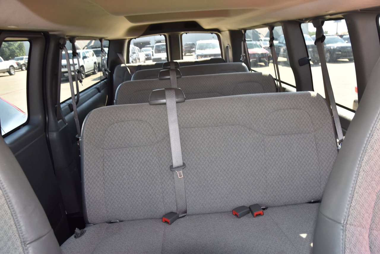 Used 2026 GMC Savana 3500 LT w/ LT Preferred Equipment Group RWD image 11