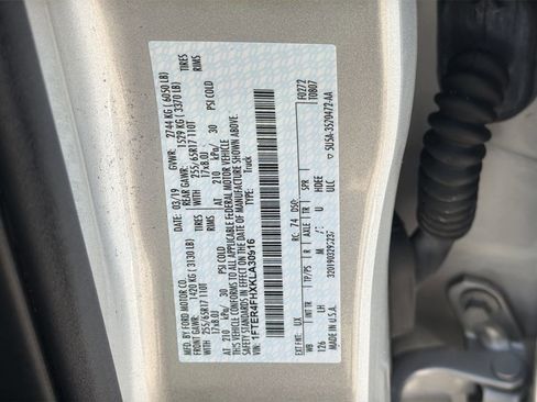 Used 2019 Ford Ranger XLT w/ Equipment Group 302A Luxury AWD/4WD image 31