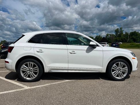 Used 2018 Audi Q5 2.0T Premium Plus w/ Premium Plus Package AWD/4WD image 7