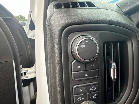 Used 2024 Chevrolet Silverado 2500 Custom w/ Custom Value Package AWD/4WD image 10