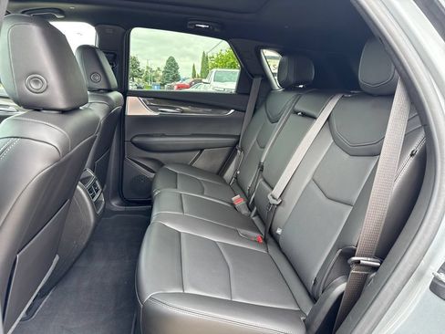 Certified 2023 Cadillac XT5 Sportv w/ Technology Package AWD/4WD image 34