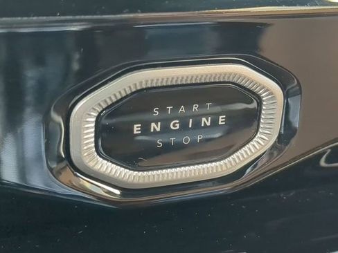 New 2026 Jeep Grand Cherokee L Summit w/ Obsidian Package image 38