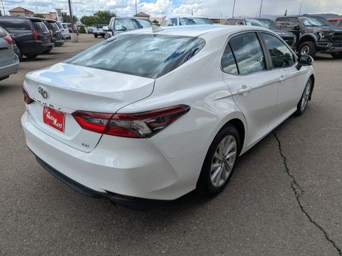 Used 2023 Toyota Camry LE FWD image 5
