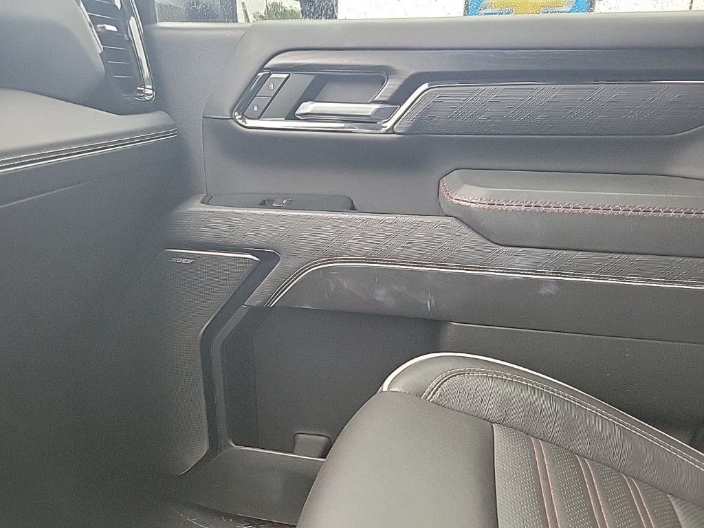 Used 2024 GMC Sierra 2500 AT4X AWD/4WD image 33