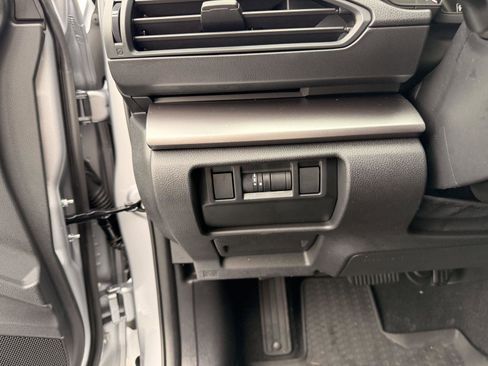 Certified 2025 Subaru Impreza 2.0i Sport image 18