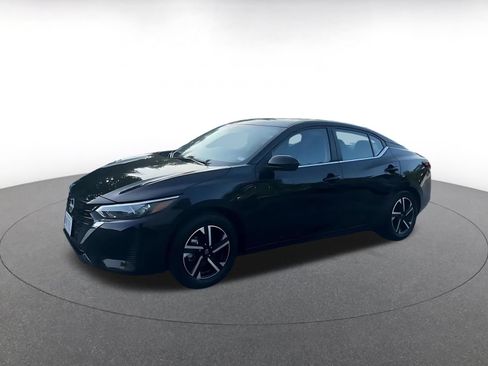 Used 2025 Nissan Sentra SV FWD image 7