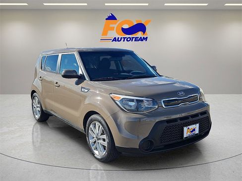 Used 2015 Kia Soul + image 7