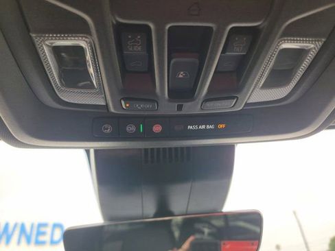 Used 2025 GMC Sierra 2500 AT4 w/ AT4 Premium Plus Package AWD/4WD image 29