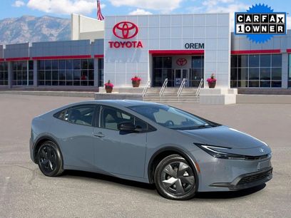 Used 2025 Toyota Prius LE