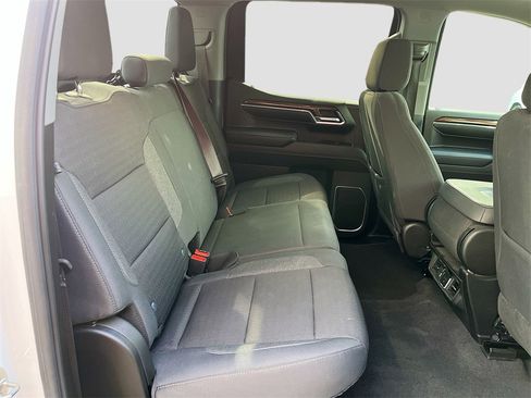 Used 2024 Chevrolet Silverado 1500 RST w/ Z71 Off-Road Package image 26