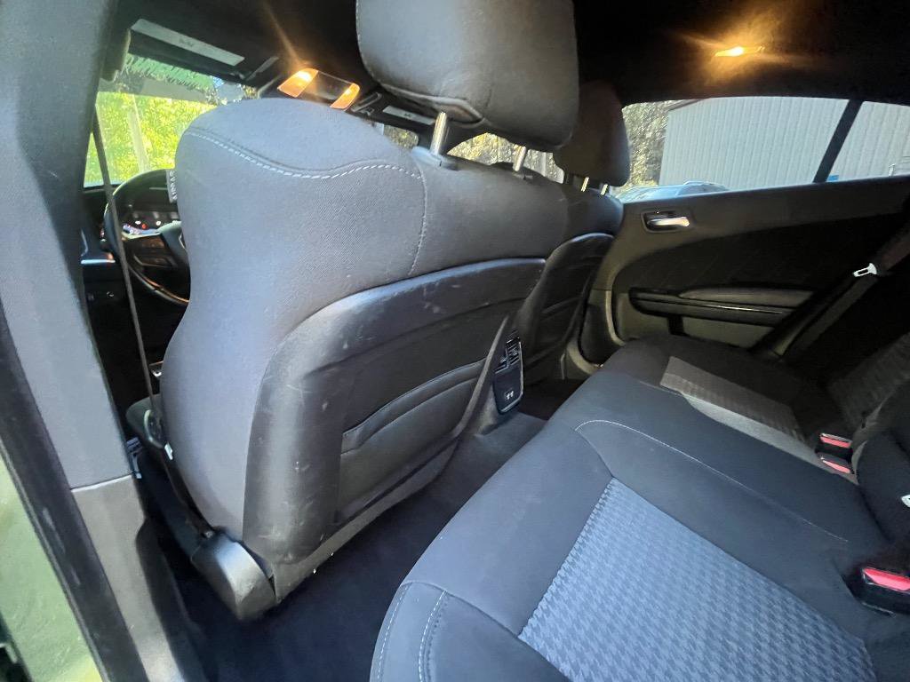 Used 2020 Dodge Charger R/T w/ Blacktop Package RWD image 26