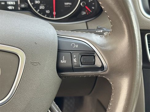 Used 2017 Audi Q5 2.0T Premium Plus image 25