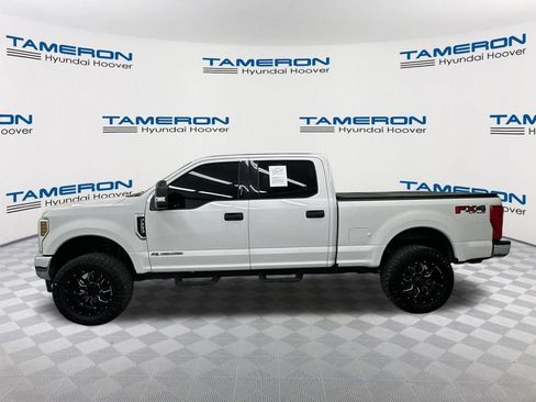 Used 2019 Ford F250 XLT w/ XLT Value Package AWD/4WD image 2