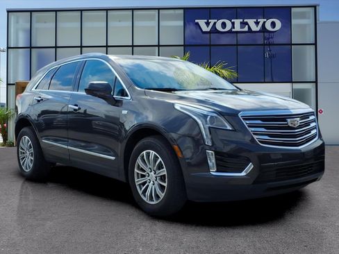 Used 2019 Cadillac XT5 Luxury image 1