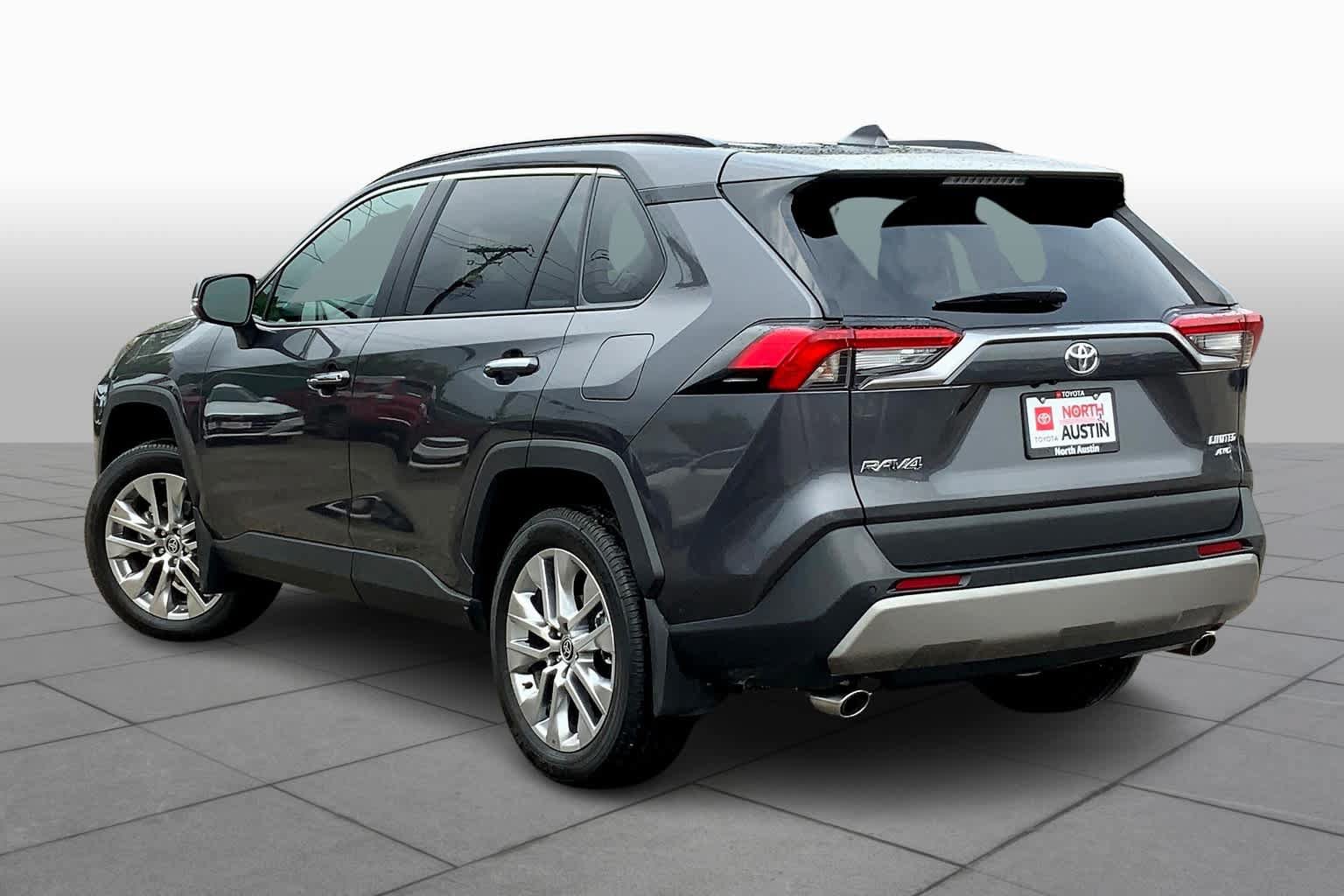 Used 2024 Toyota RAV4 Limited w/ Weather Package AWD/4WD image 12