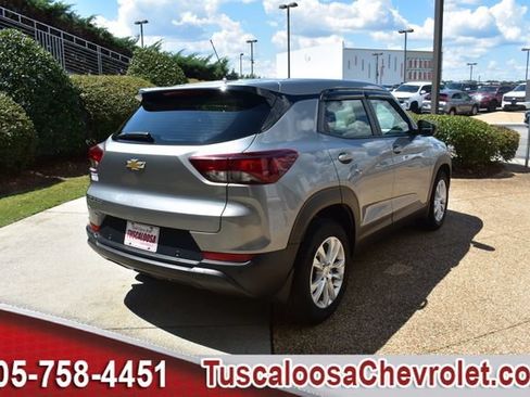 Used 2023 Chevrolet TrailBlazer LS FWD image 11