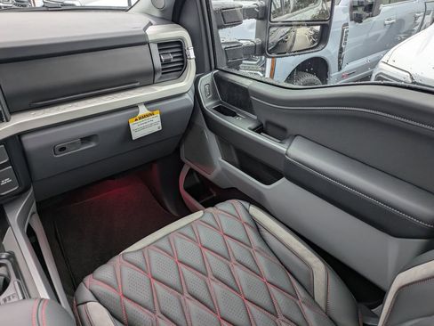 New 2026 Ford F250 XLT w/ XLT Premium Package image 17