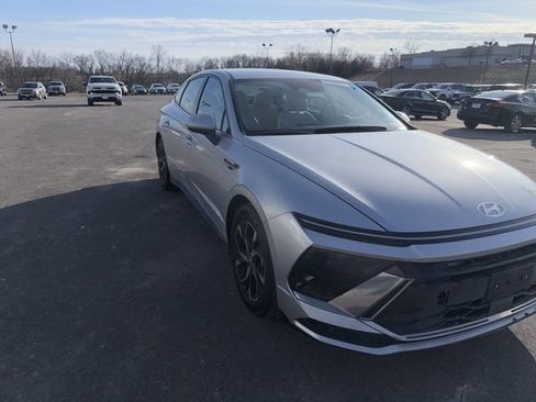 Used 2025 Hyundai Sonata SEL image 5