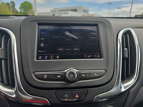 Used 2023 Chevrolet Equinox LT w/ LPO, Floor Liner Package image 21