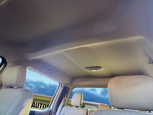 Used 2019 Ford F250 XLT w/ FX4 Off-Road Package image 26