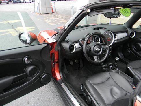 Used 2015 MINI Cooper 1.6L 4 CYL. CONVERTIBLE WITH 6 image 18