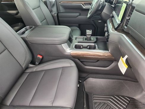 New 2026 Chevrolet Silverado 1500 LT Trail Boss image 11