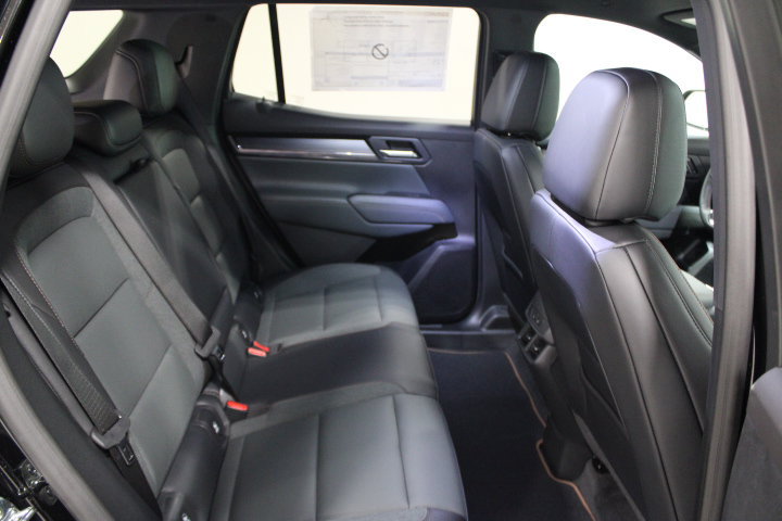 New 2027 GMC Terrain AT4 w/ Convenience Package III AWD/4WD image 28