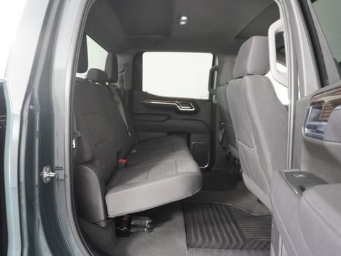 Used 2025 Chevrolet Silverado 1500 LT AWD/4WD image 36