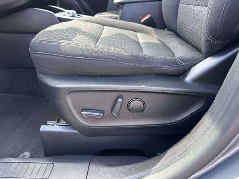 Used 2023 Ford Escape Active AWD/4WD image 11