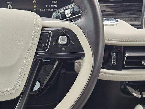 Certified 2023 Lincoln Aviator Black Label w/ Jet Package image 28