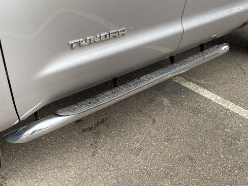 Used 2014 Toyota Tundra Limited image 15