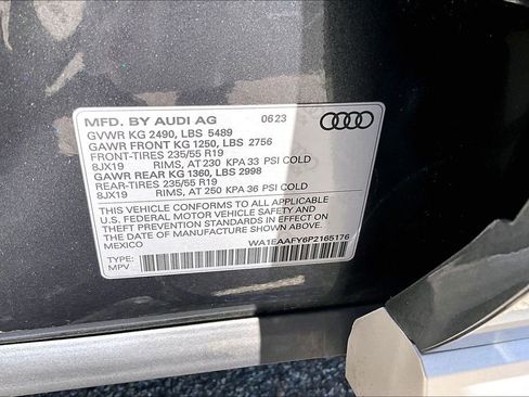 Used 2023 Audi Q5 2.0T Premium Plus w/ Premium Plus Package AWD/4WD image 19